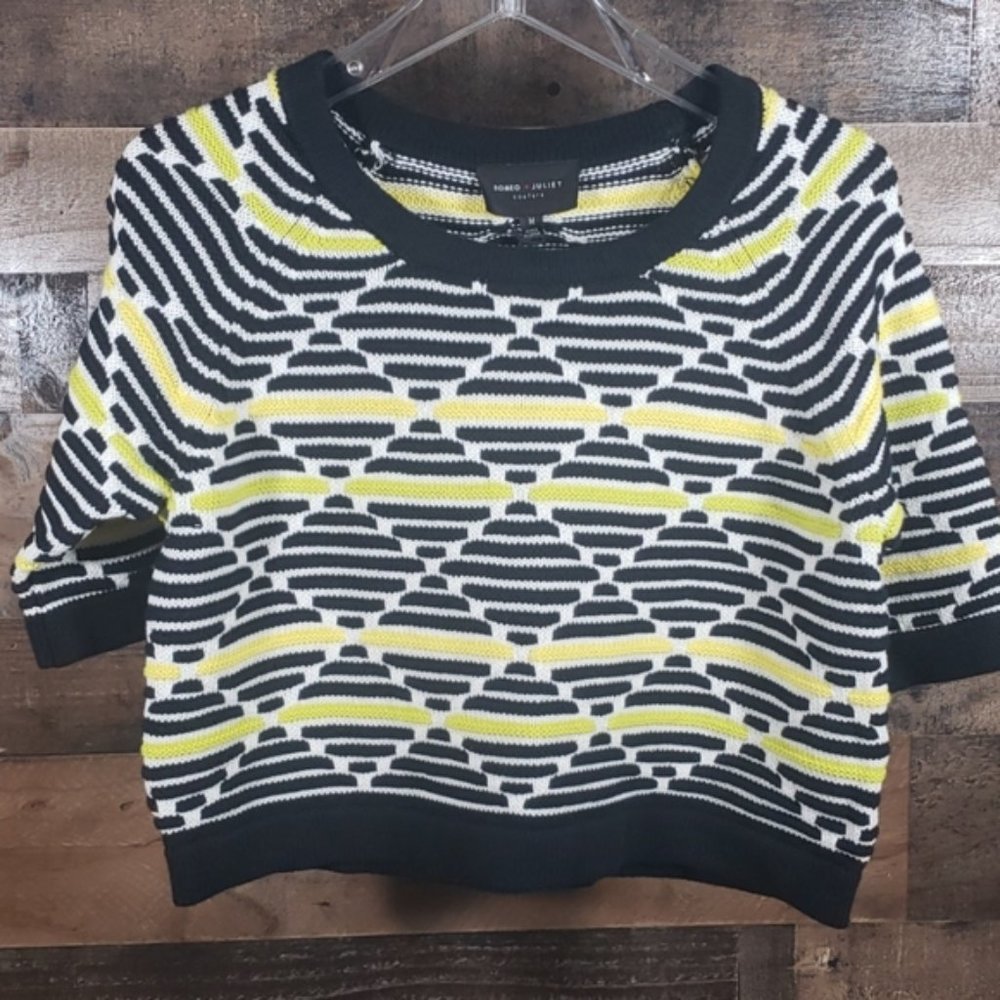 Romeo + Juliet Crop Sweater